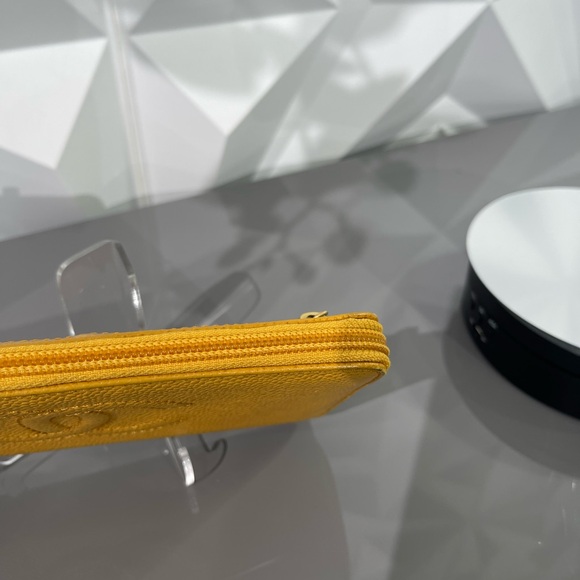 Authentic Chanel Caviar Yellow Zippy Long Wallet - Picture 6 of 16